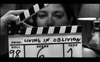 Fotograma de 'Vivir rodando'.